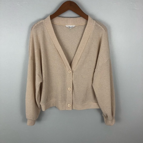 Carly Jean Los Angeles Sweaters - Carly Jean button-front cardigan